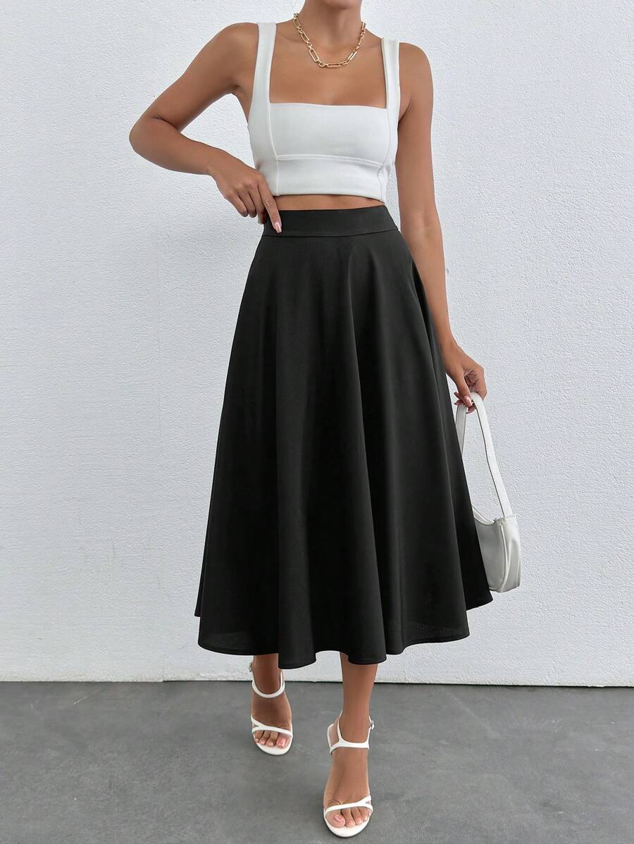 Klassisk medellång kjol