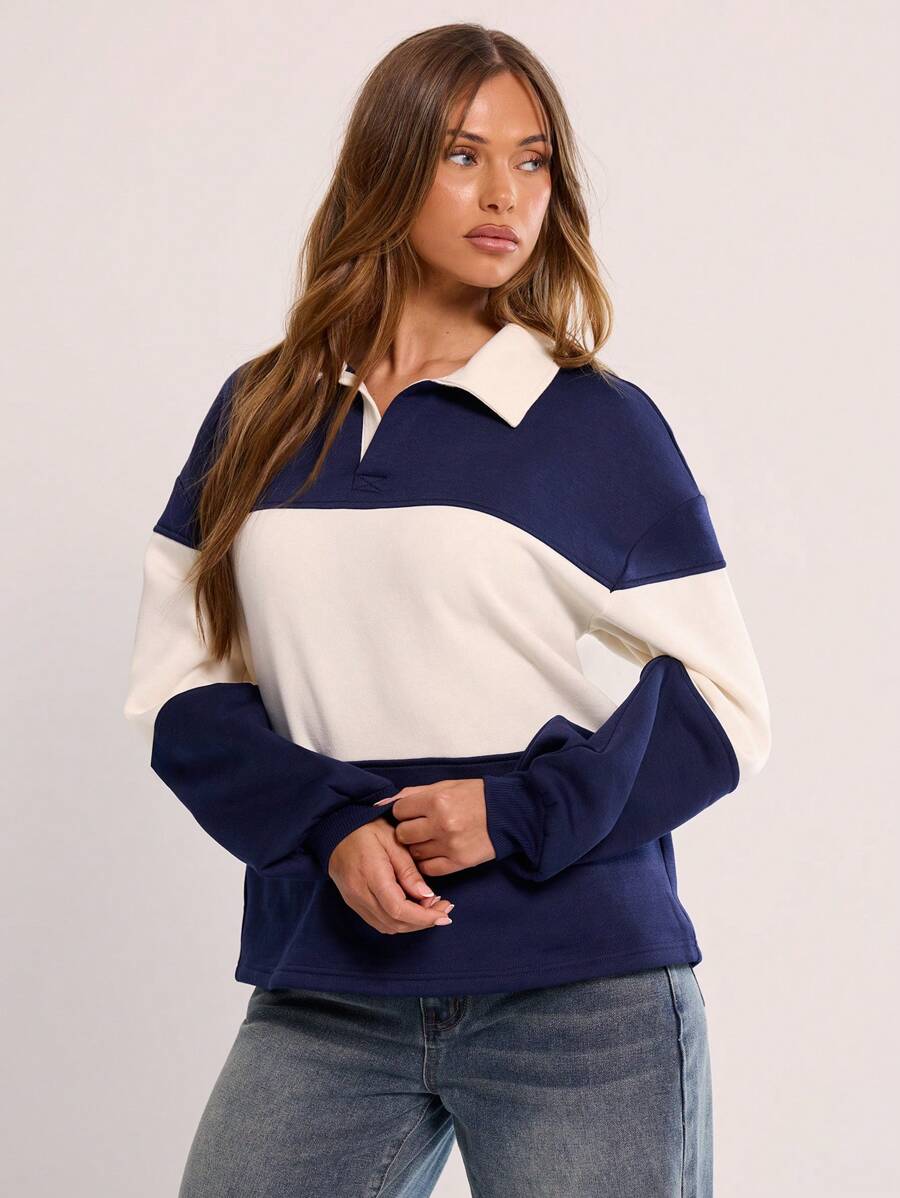 Massa randig collagetröja med krage