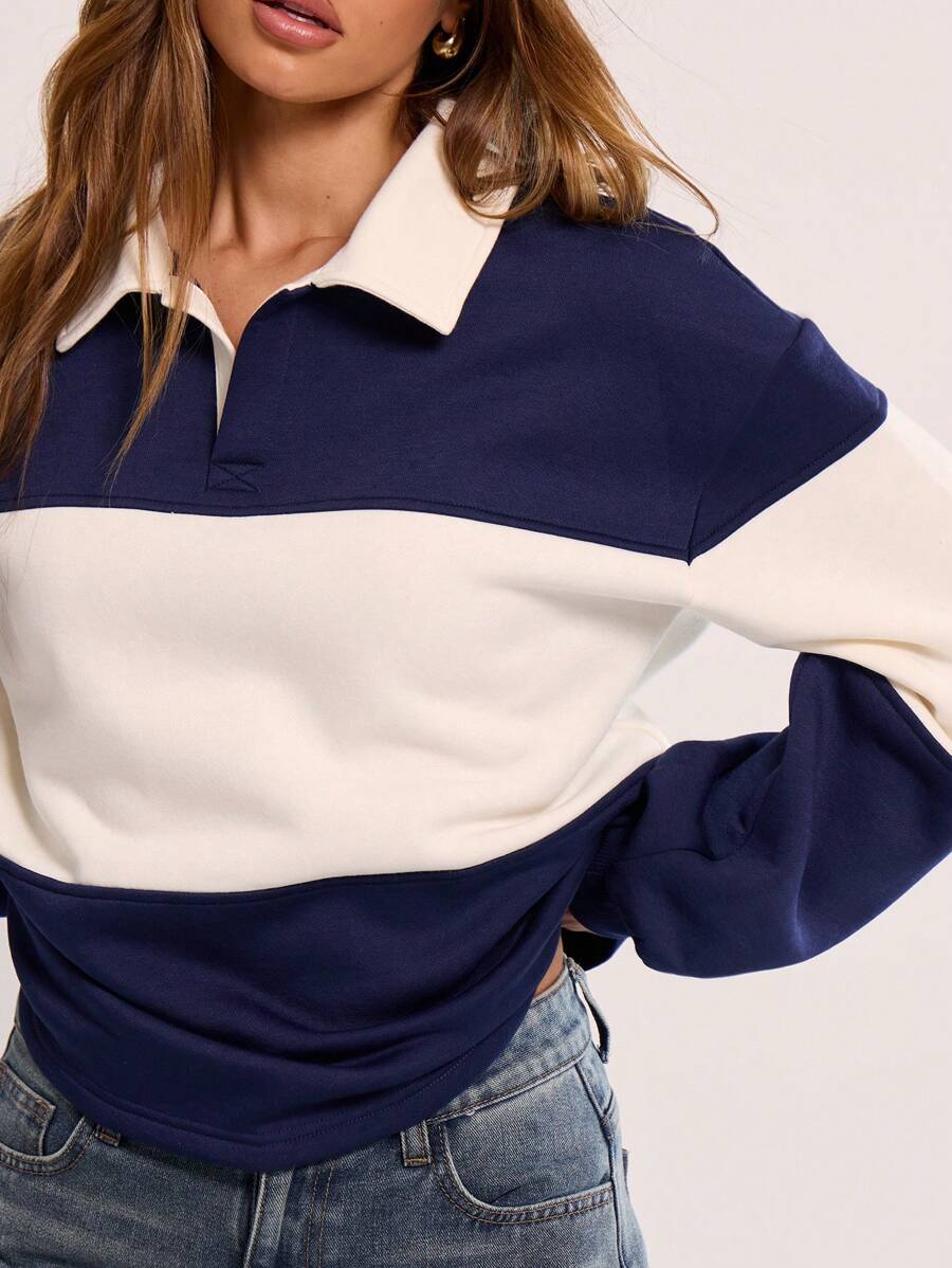 Massa randig collagetröja med krage