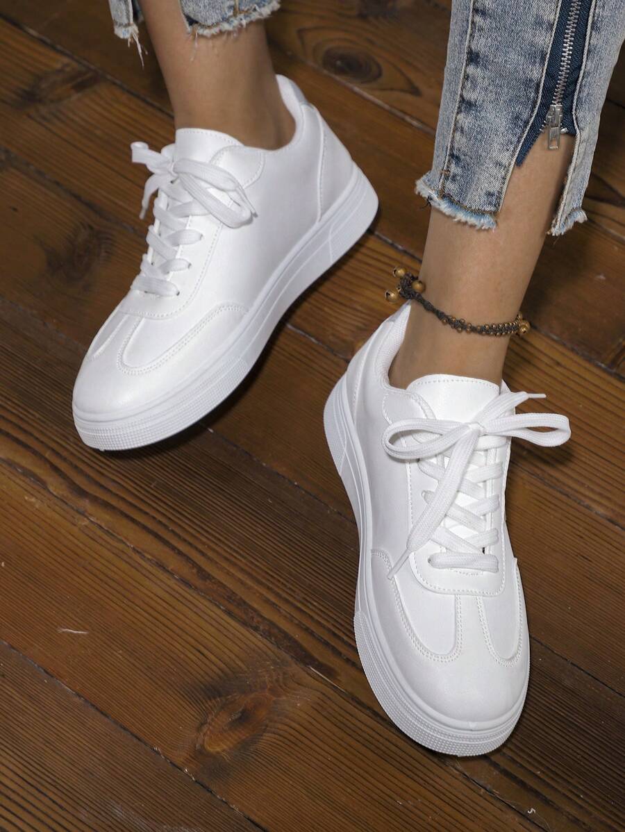 Låga vita sportskor – dam