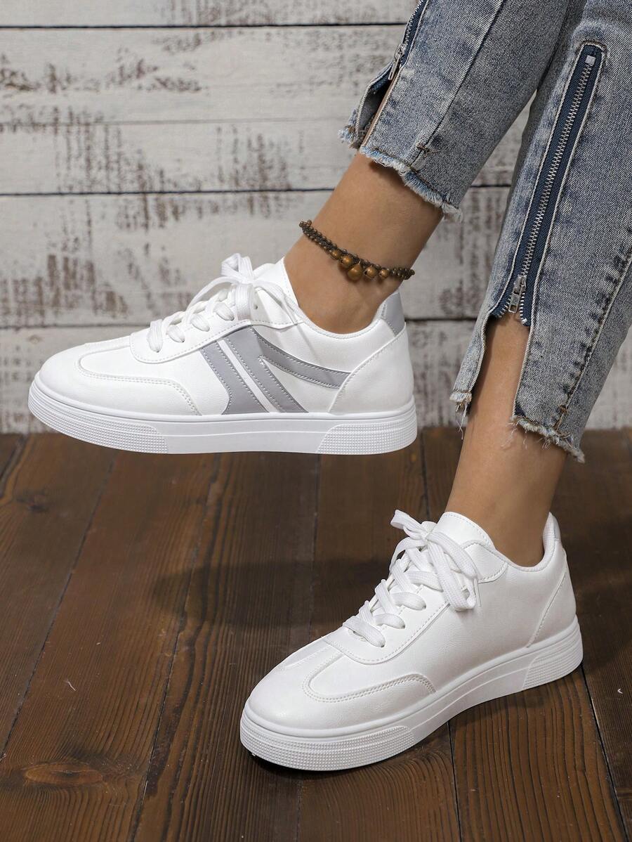 Låga vita sportskor – dam