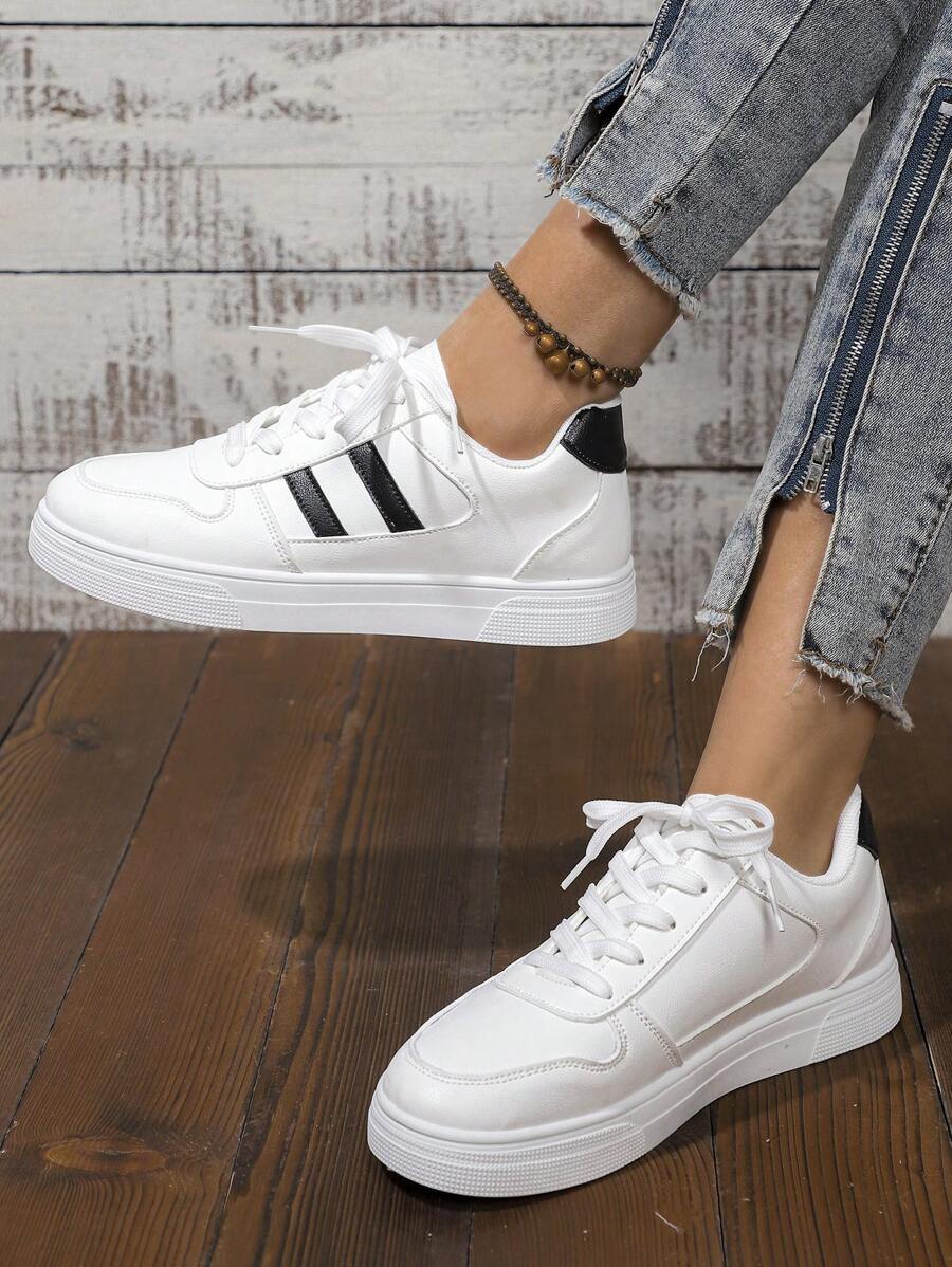 Låga vita sportskor – dam