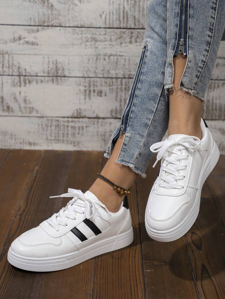Låga vita sportskor – dam