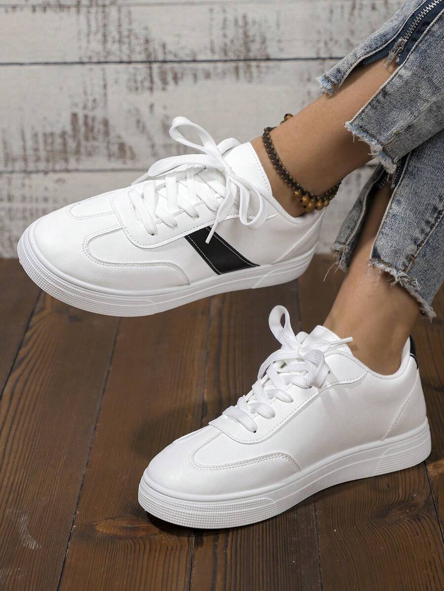 Låga vita sportskor – dam