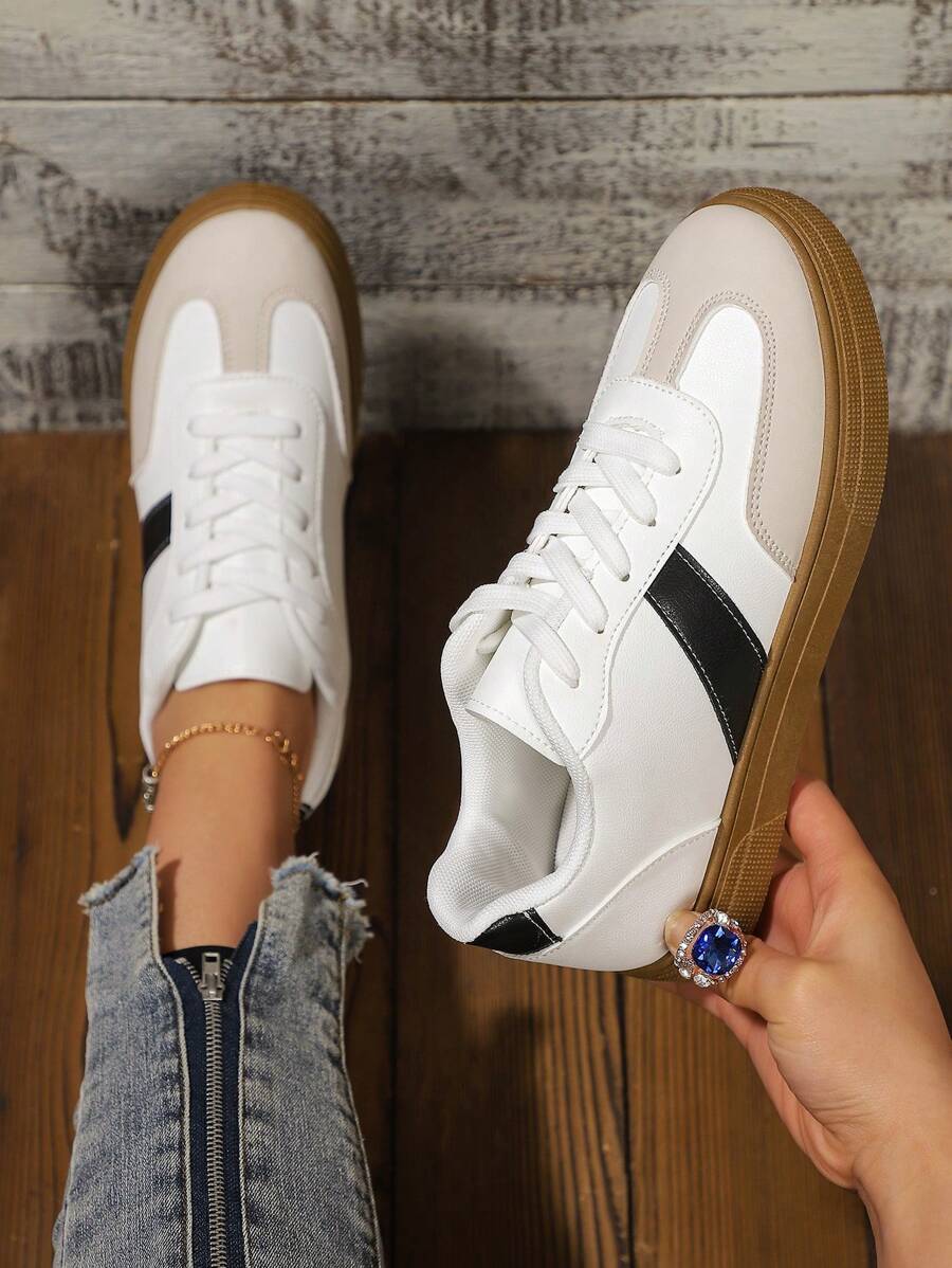 Låga vita sportskor – dam