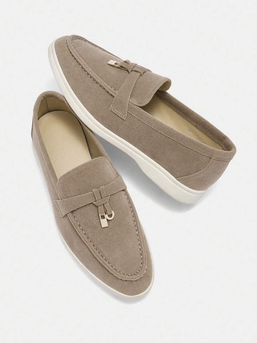 Damloafers med spetsig tå