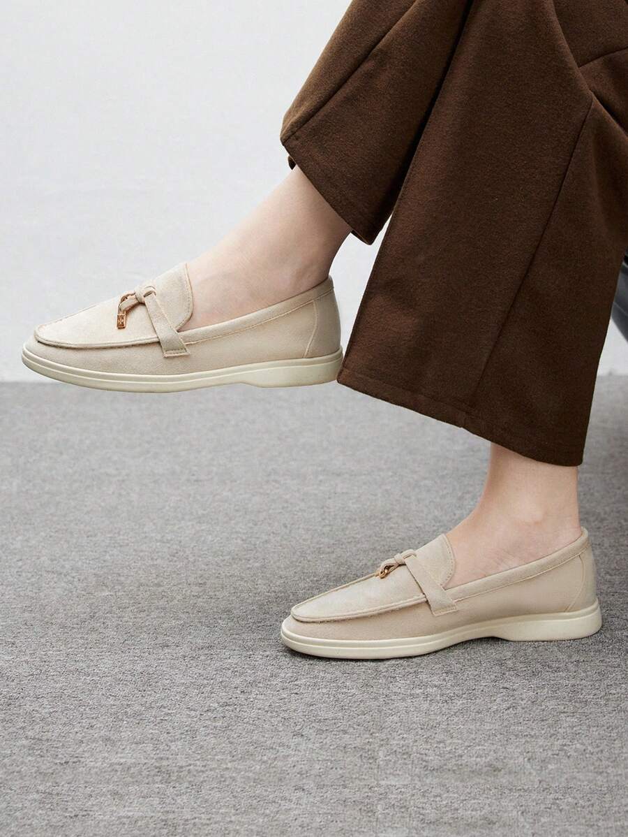 Damloafers med spetsig tå