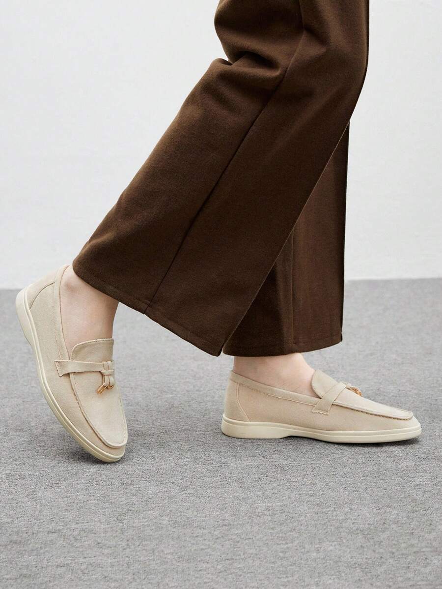 Damloafers med spetsig tå