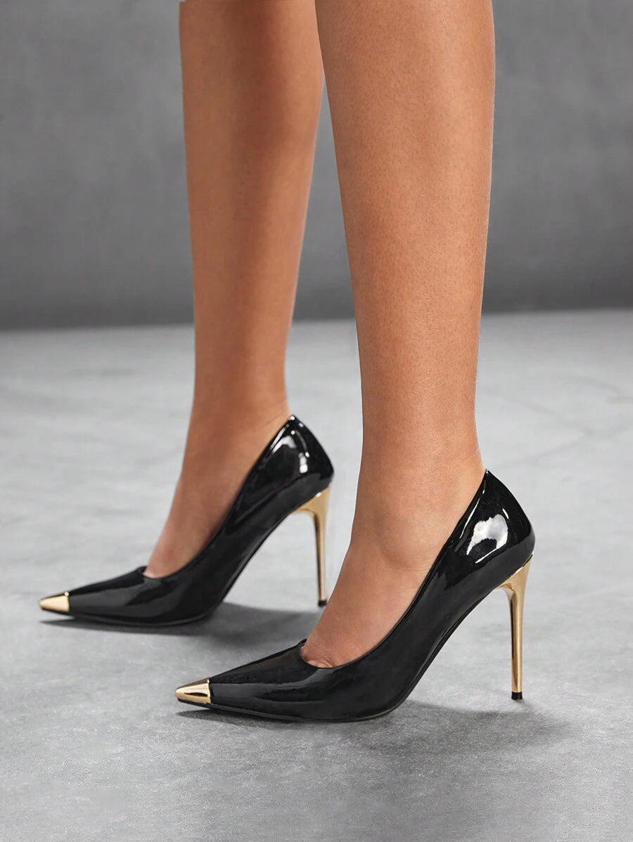 Eleganta pumps med spetsig tå