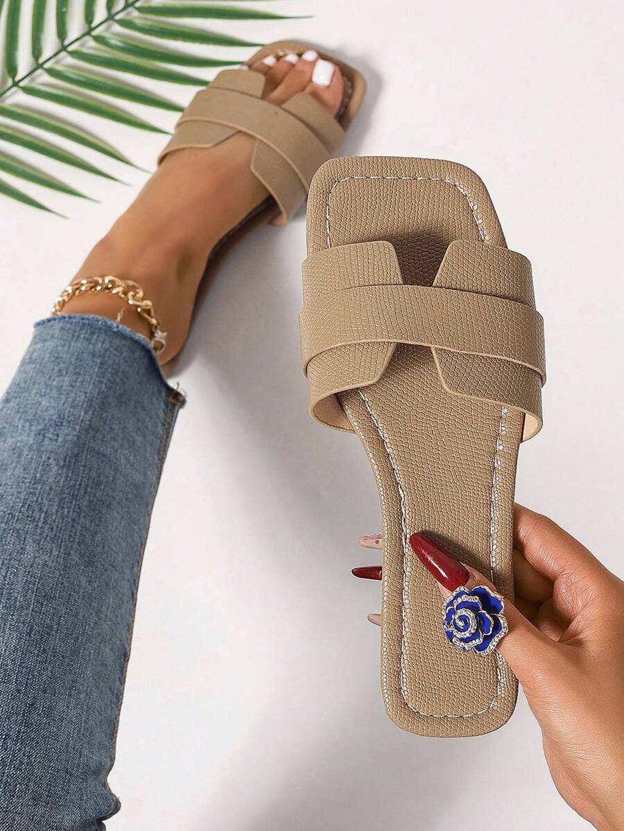 Slip-in tofflor för dam – låg klack