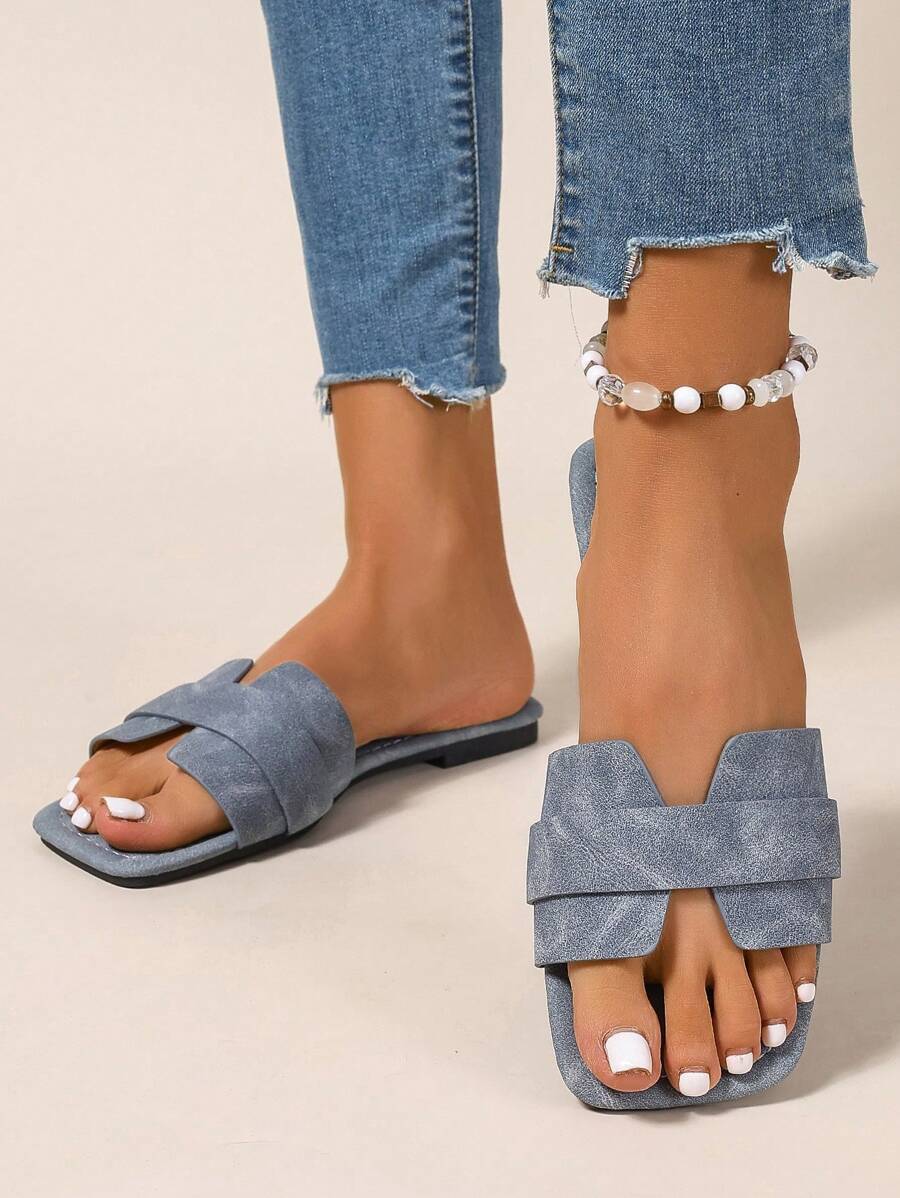 Slip-in tofflor för dam – låg klack