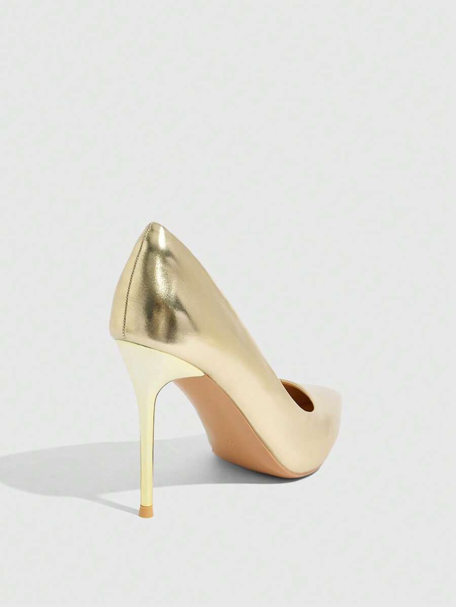 Eleganta pumps med spetsig tå