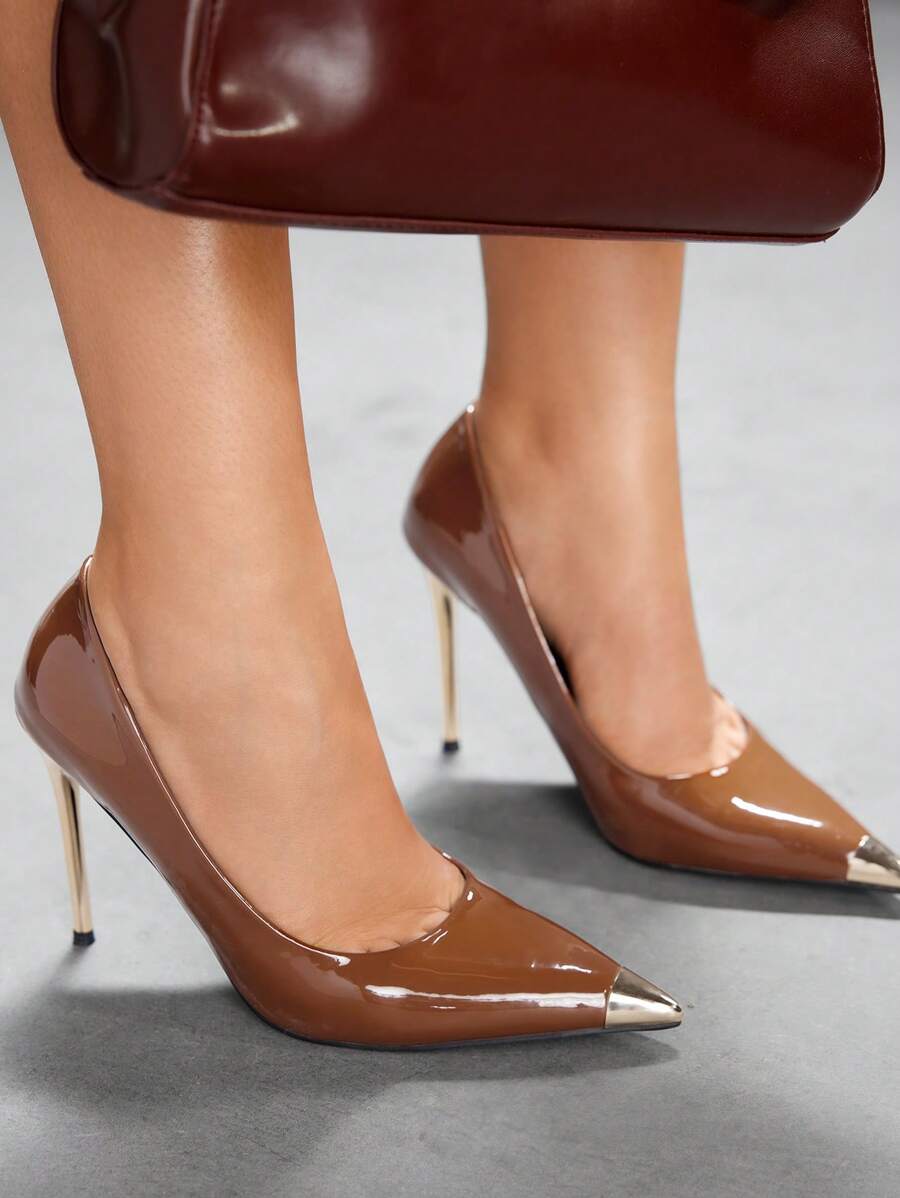 Eleganta pumps med spetsig tå