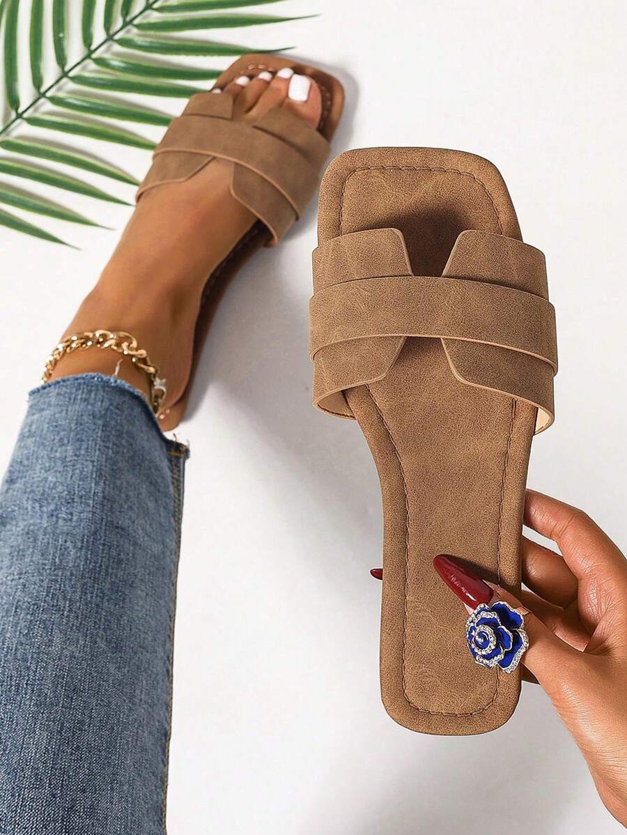 Slip-in tofflor för dam – låg klack