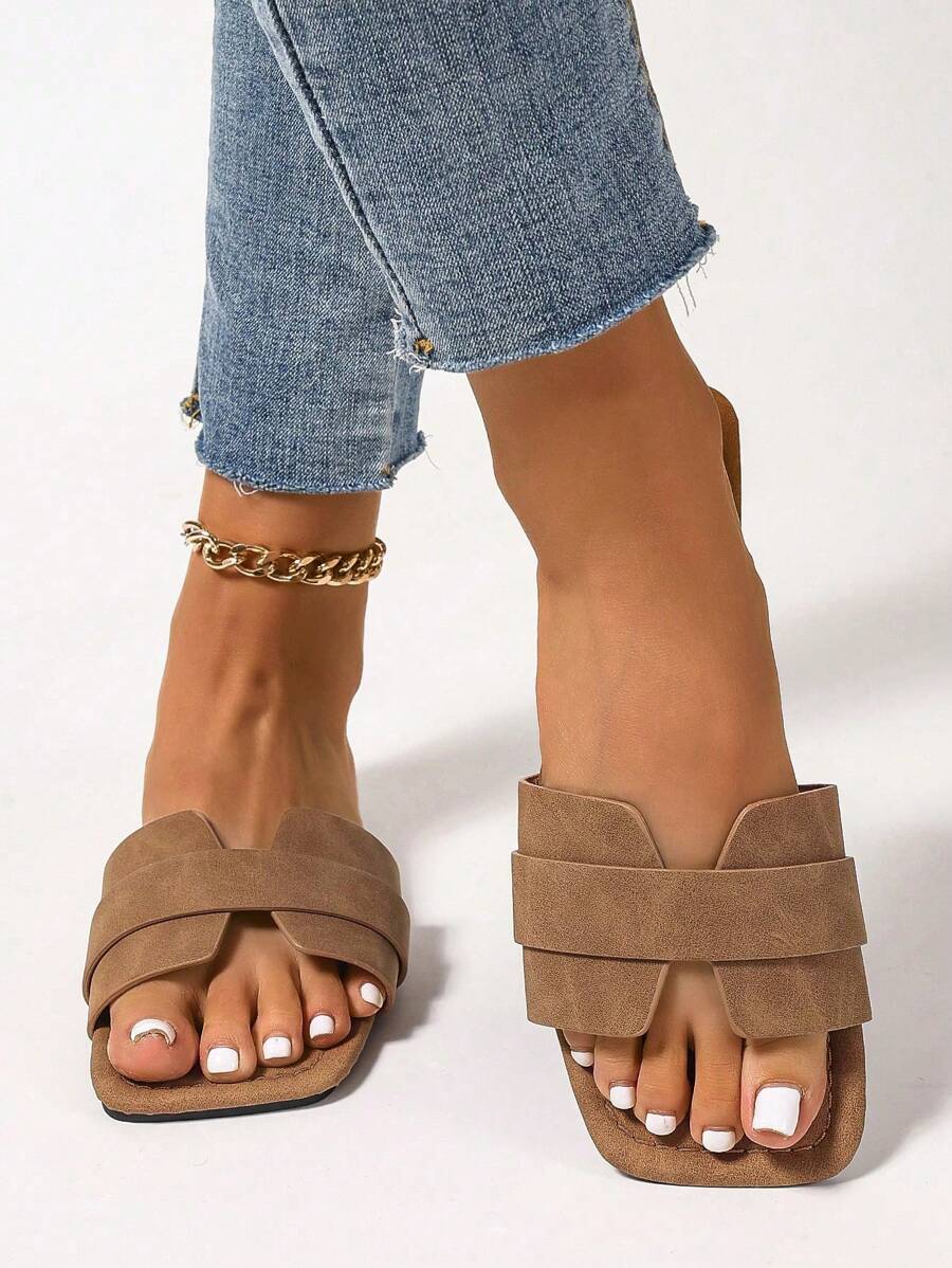 Slip-in tofflor för dam – låg klack