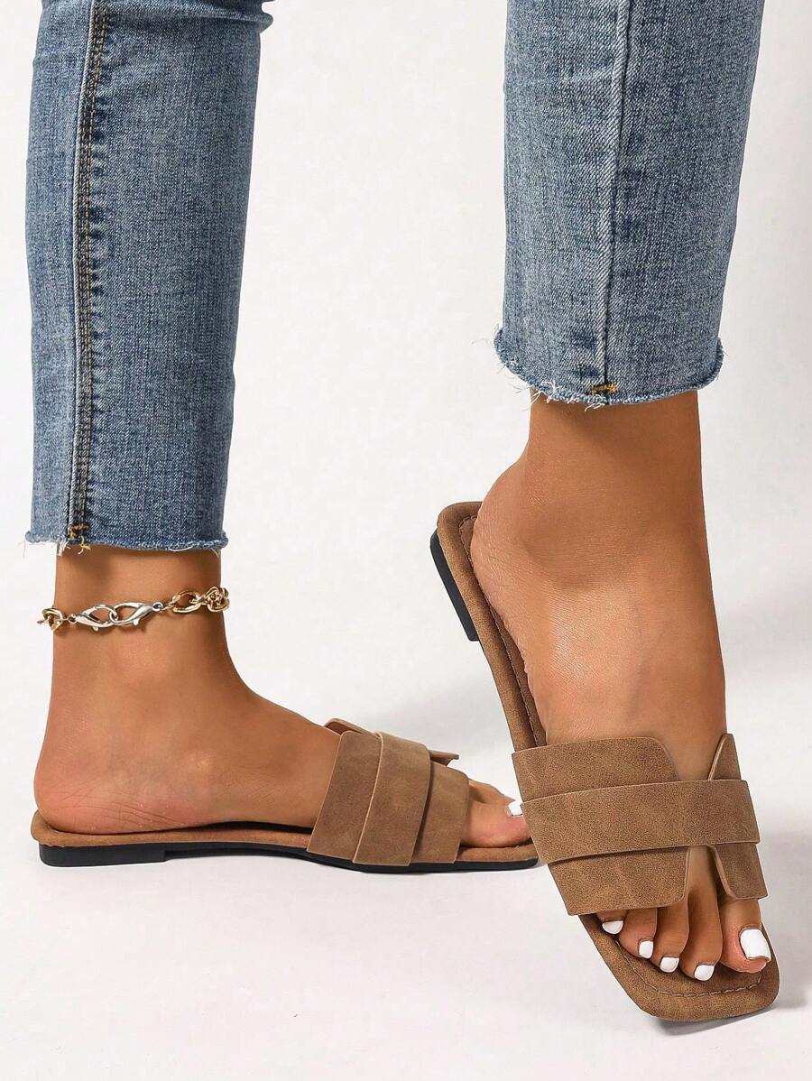 Slip-in tofflor för dam – låg klack