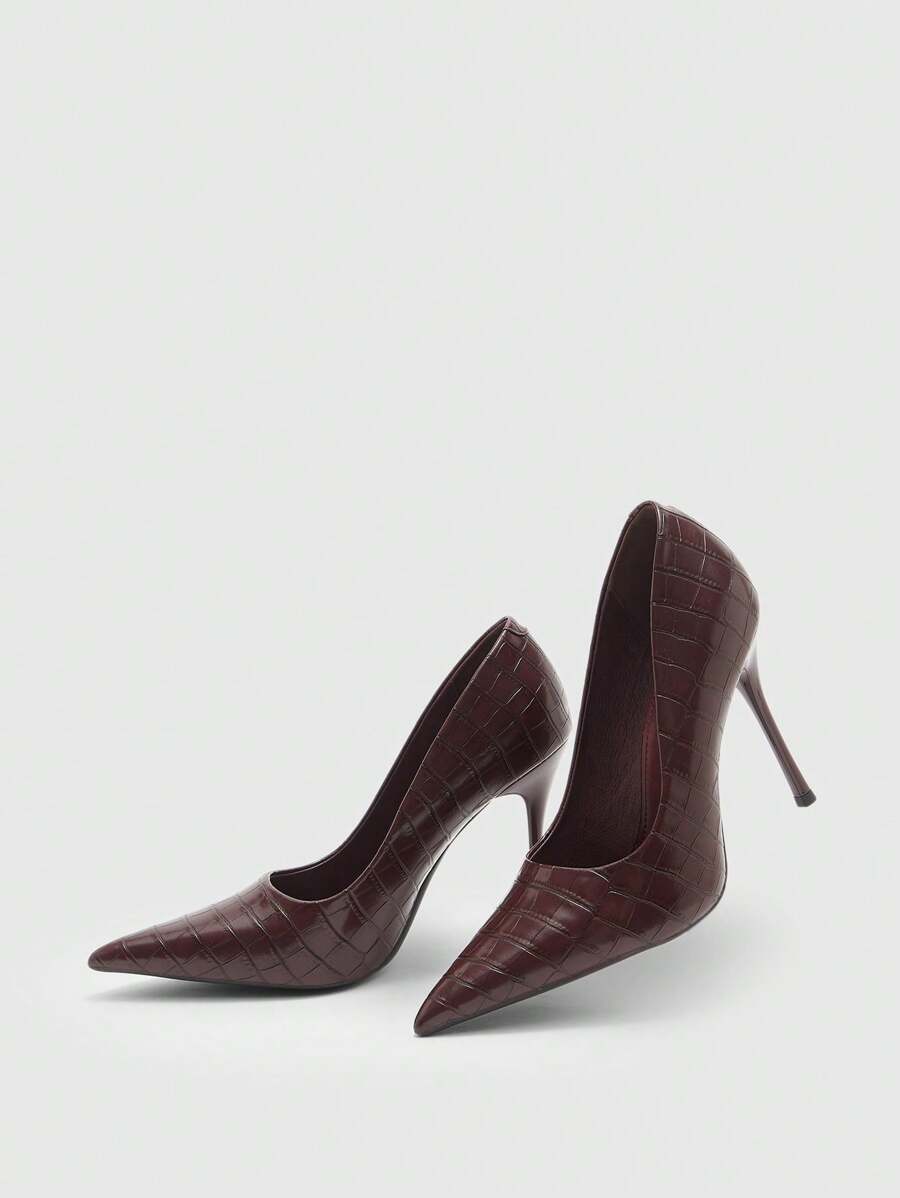 Eleganta pumps med spetsig tå