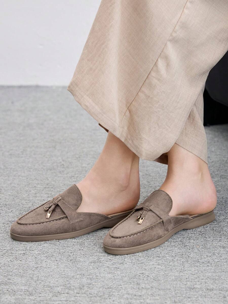 Damloafers med spetsig tå