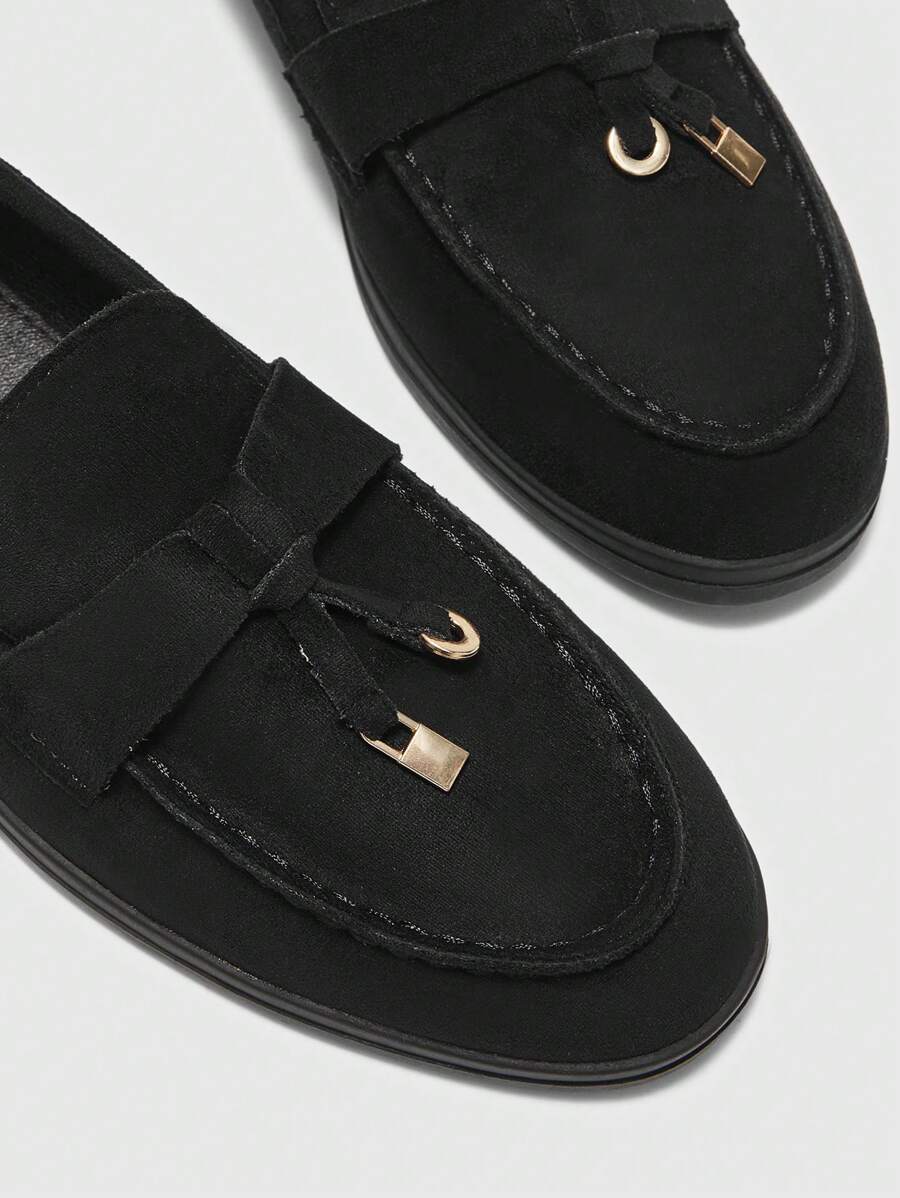 Damloafers med spetsig tå