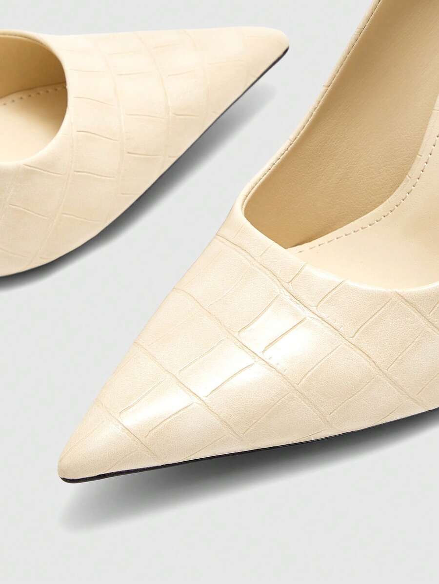 Eleganta pumps med spetsig tå