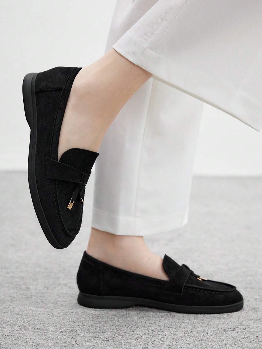 Damloafers med spetsig tå