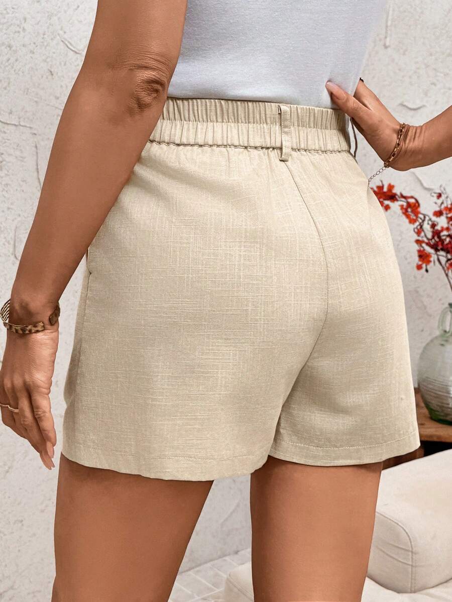 Linneshorts med Bambu­detaljer