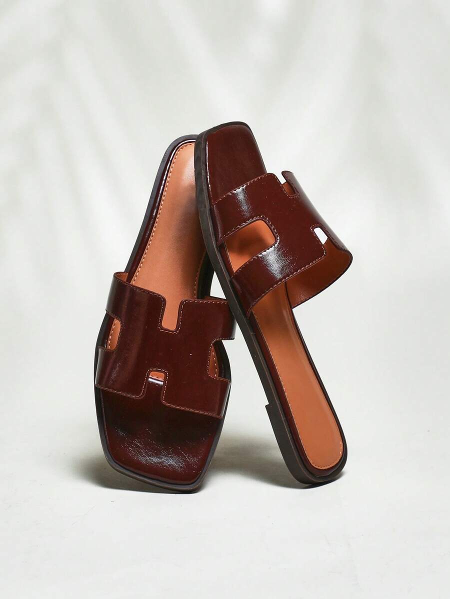 Luxe-inspirerade vita slides med sele