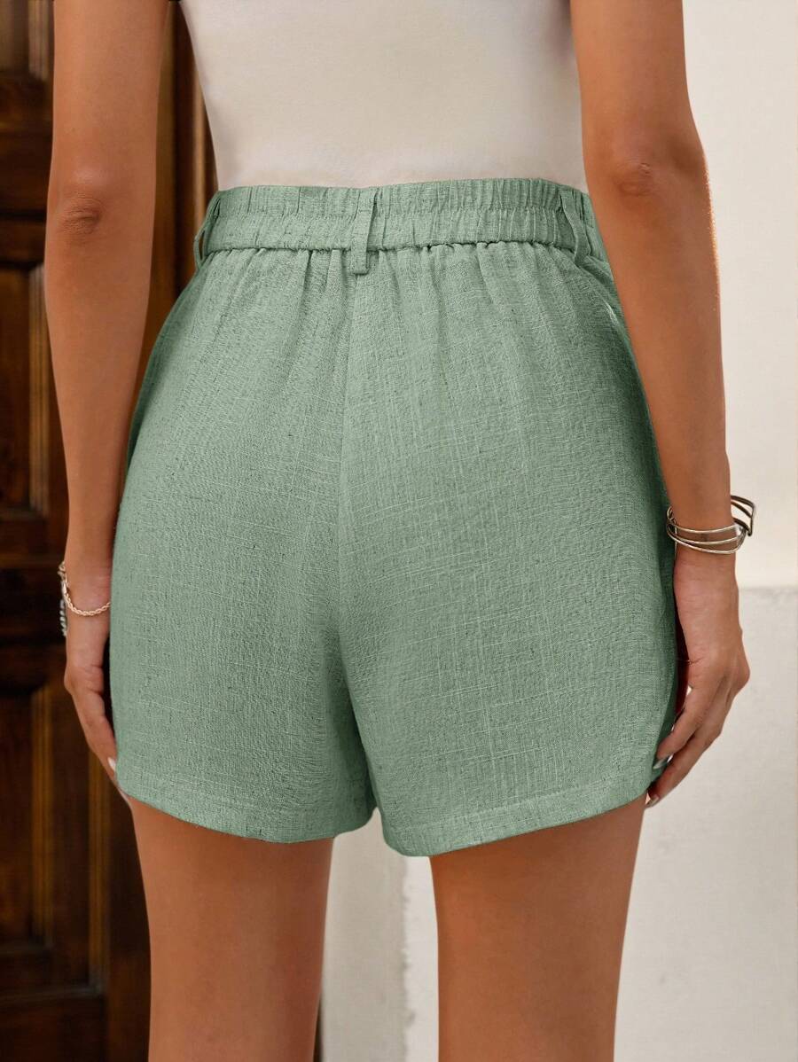 Linneshorts med Bambu­detaljer