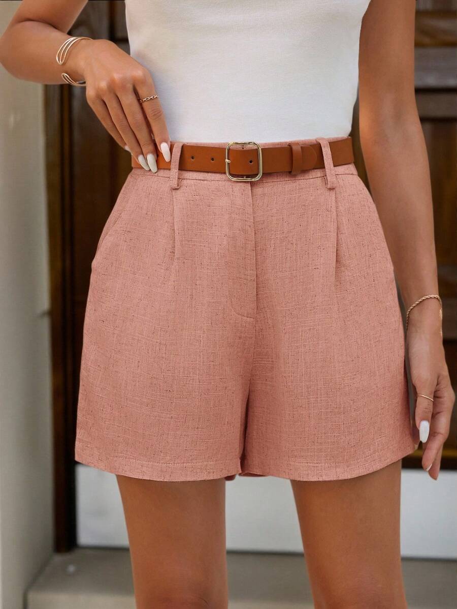 Linneshorts med Bambu­detaljer