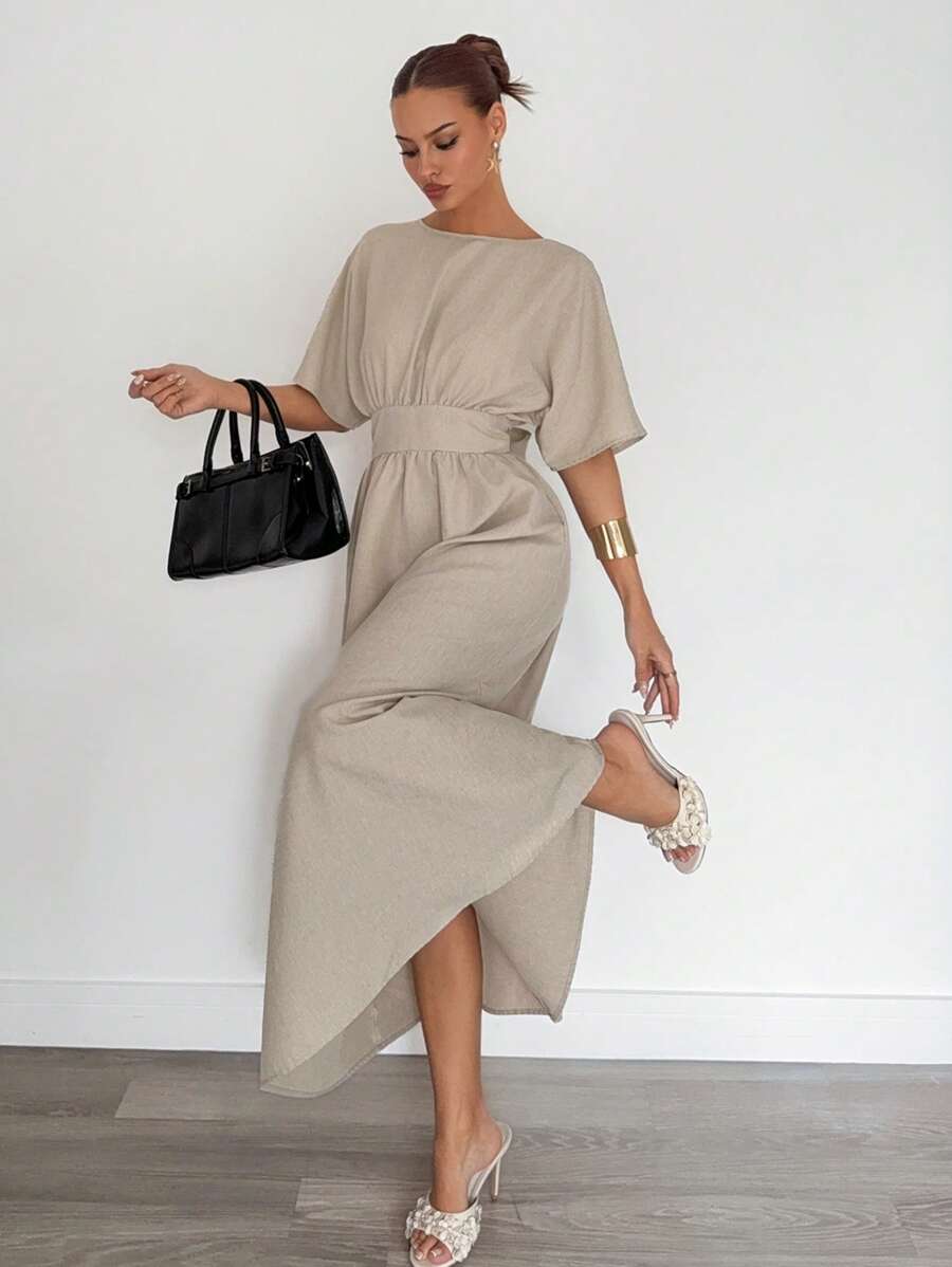 Midjeband Klänning med Fladdermusärm