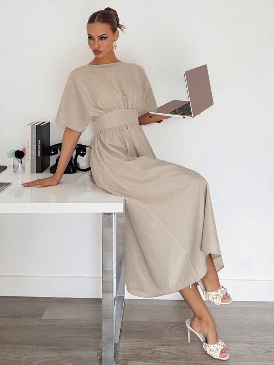 Midjeband Klänning med Fladdermusärm