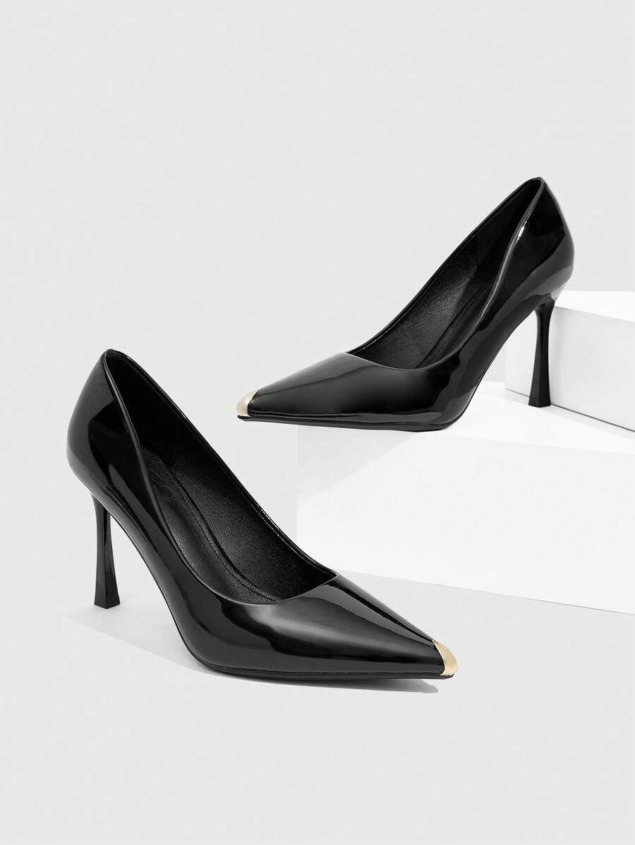 Eleganta pumps med spetsig tå