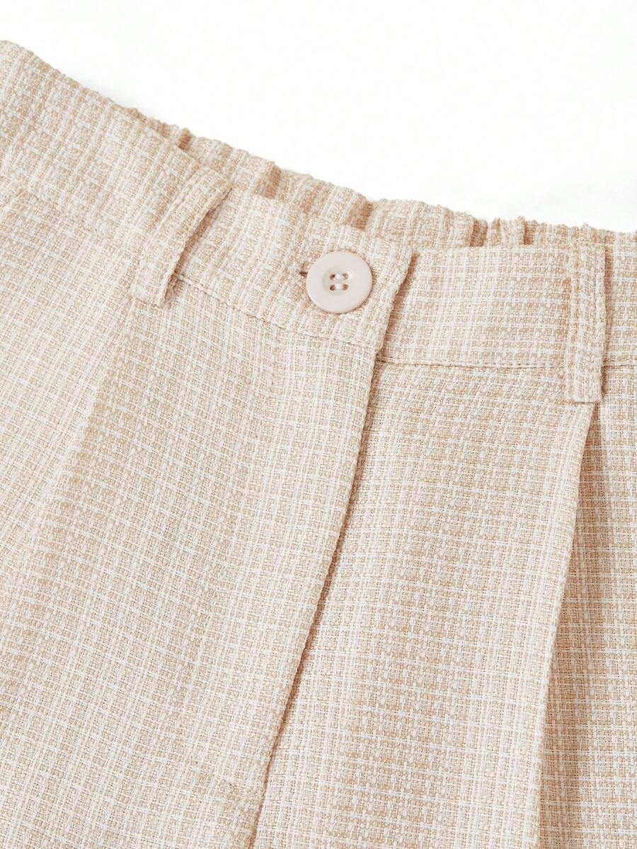 Linneshorts med Bambu­detaljer