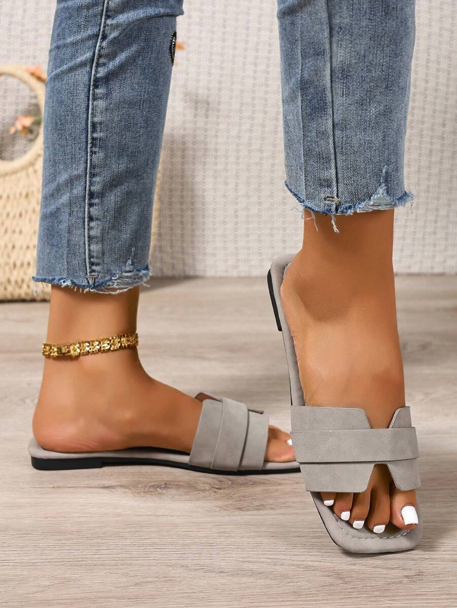 Slip-in tofflor för dam – låg klack