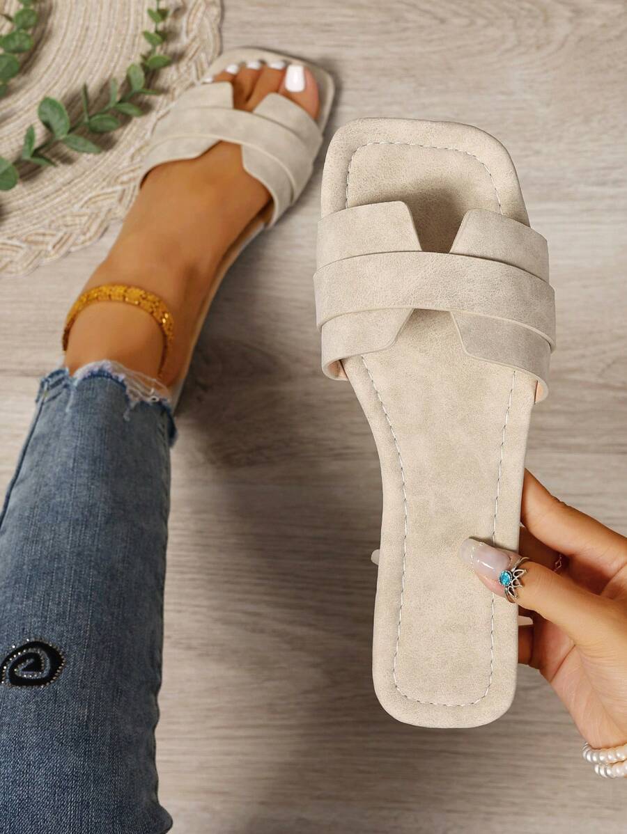 Slip-in tofflor för dam – låg klack