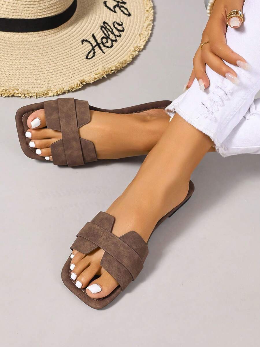 Slip-in tofflor för dam – låg klack