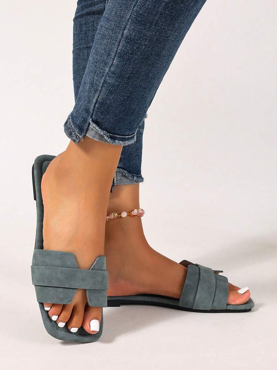 Slip-in tofflor för dam – låg klack