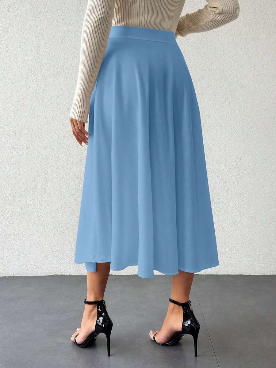 Klassisk medellång kjol