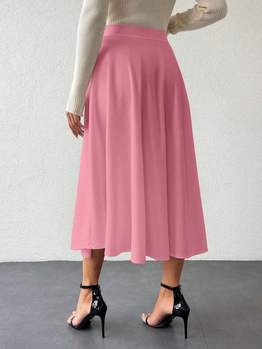 Klassisk medellång kjol