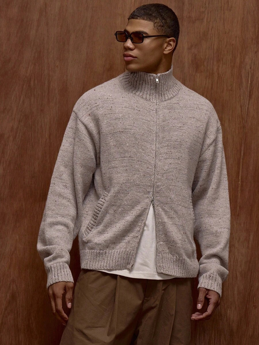 Zippad cardigan med ståkrage och prickmönster