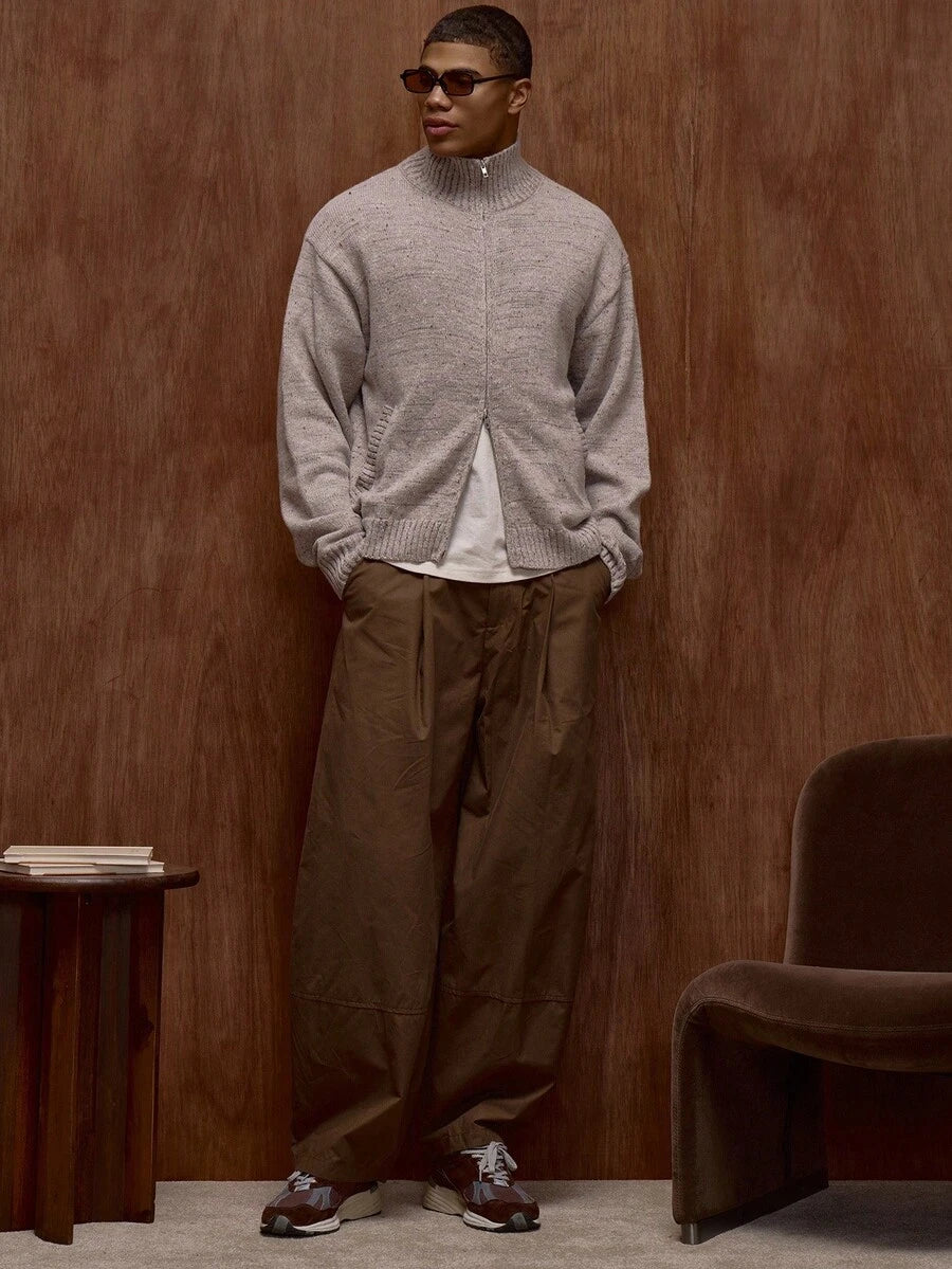 Zippad cardigan med ståkrage och prickmönster